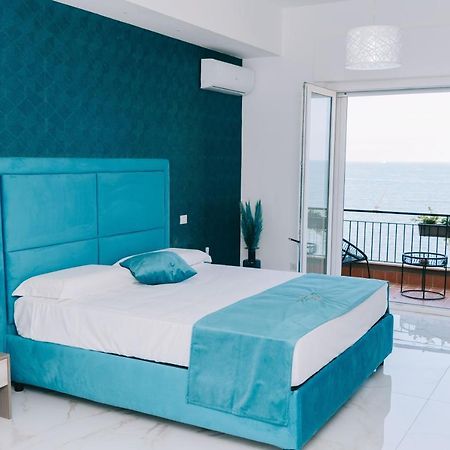 Frontemare Suite Castellammare di Stabia Exterior photo