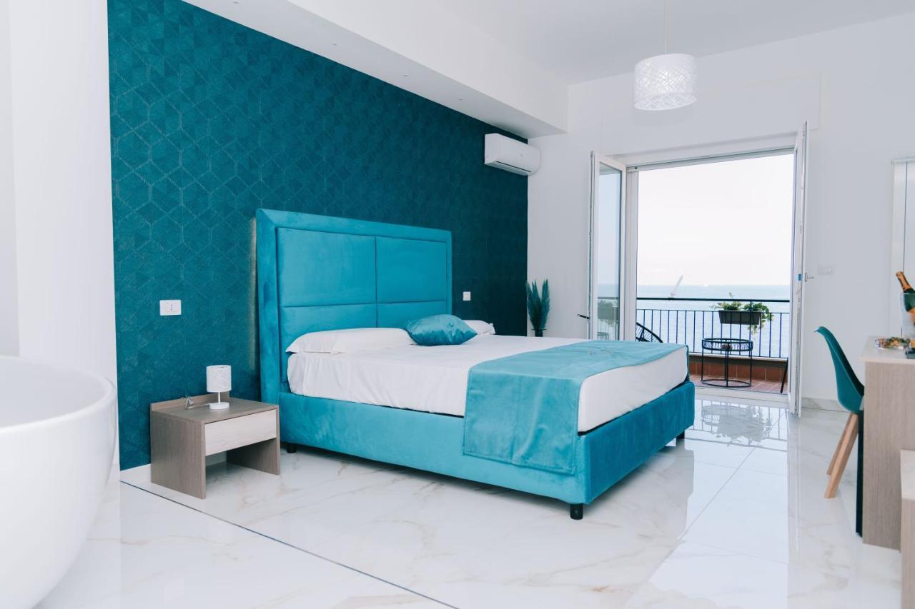 Frontemare Suite Castellammare di Stabia Exterior photo