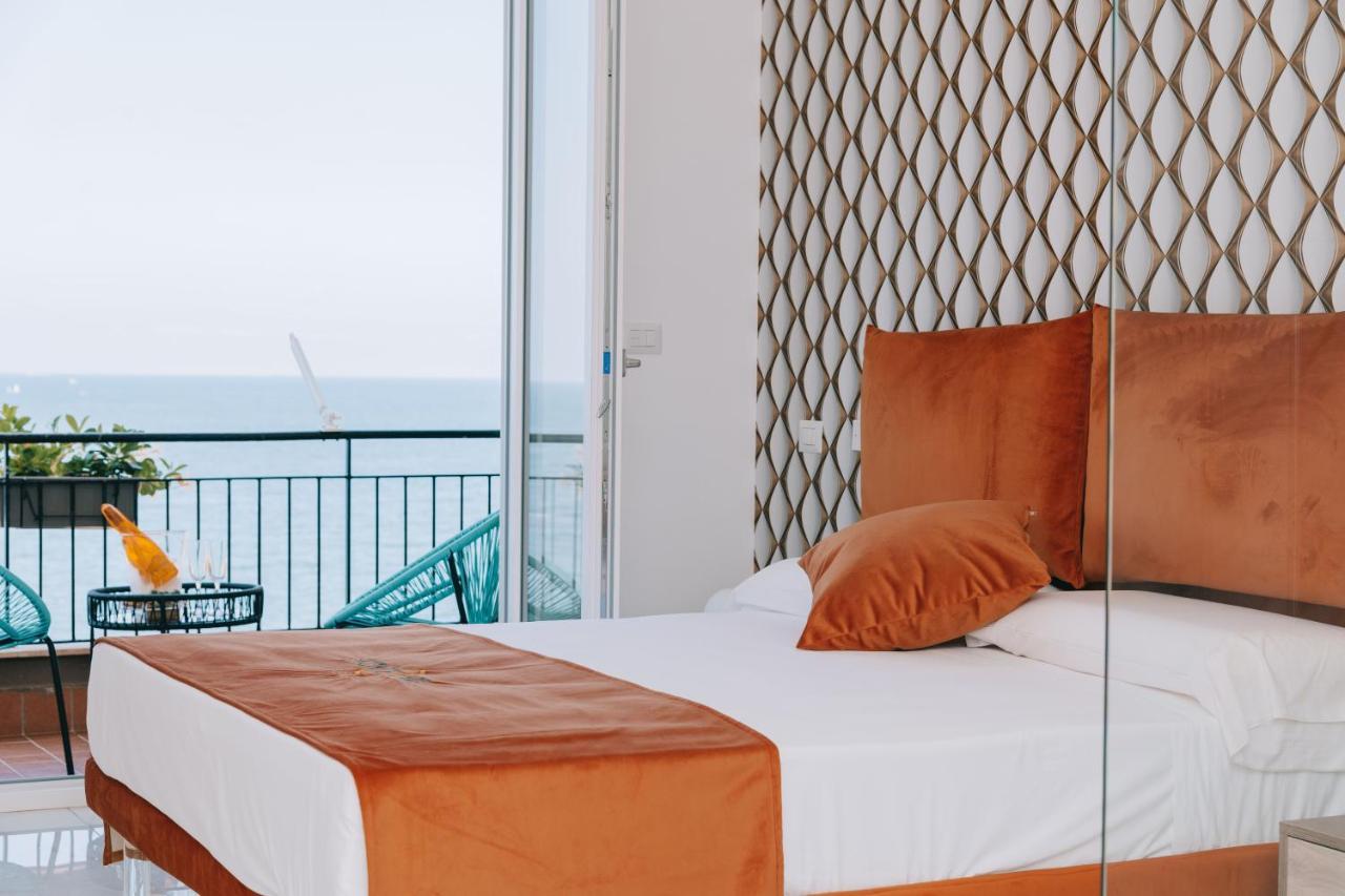 Frontemare Suite Castellammare di Stabia Exterior photo